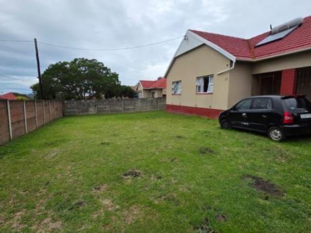 3 Bedroom House in Greenfields