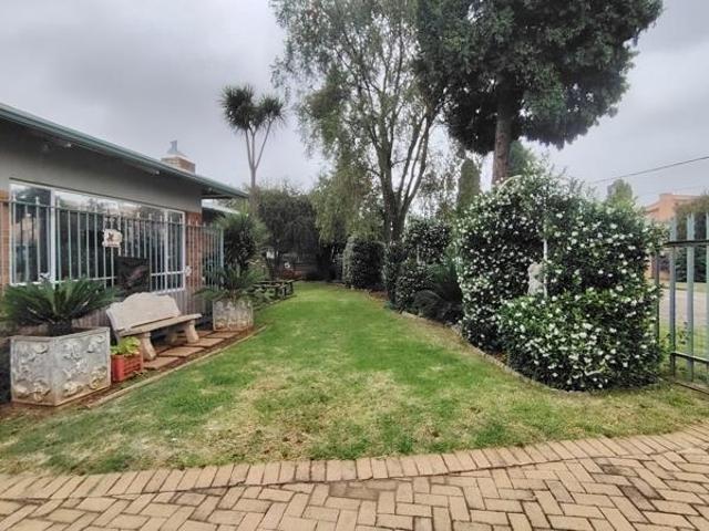 3 Bedroom House in Delmas