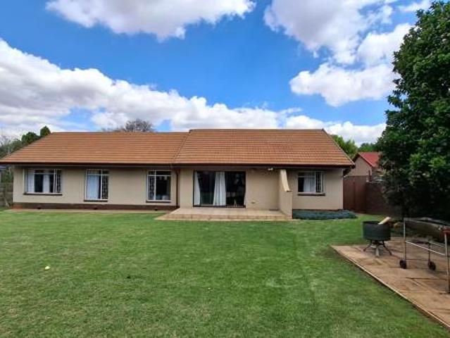 3 Bedroom House in Delmas