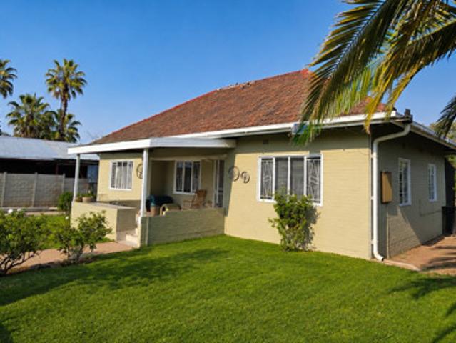 3 Bedroom House in Die Rand
