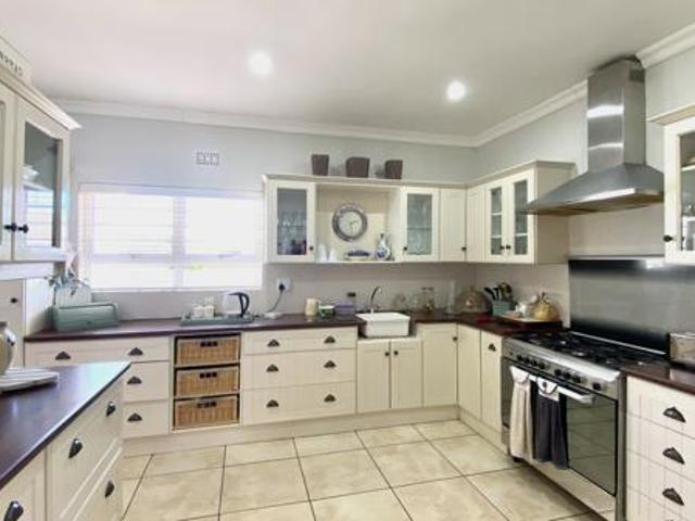 3 Bedroom House in Dwarskersbos
