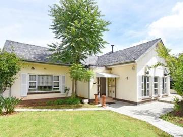 3 Bedroom House in Emmarentia