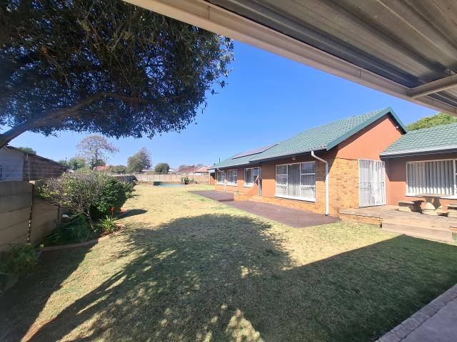 3 Bedroom House in Elspark