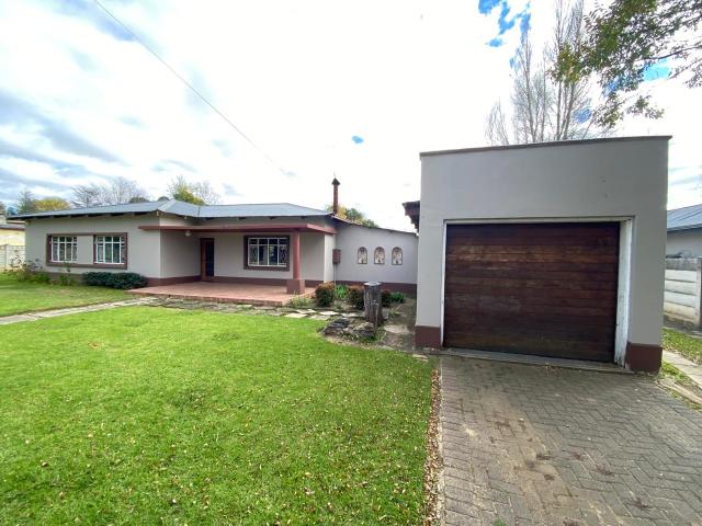 3 Bedroom House in Eureka