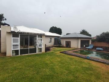 Fontainebleau, City of Johannesburg Metropolitan Municipality, Gauteng, South Africa