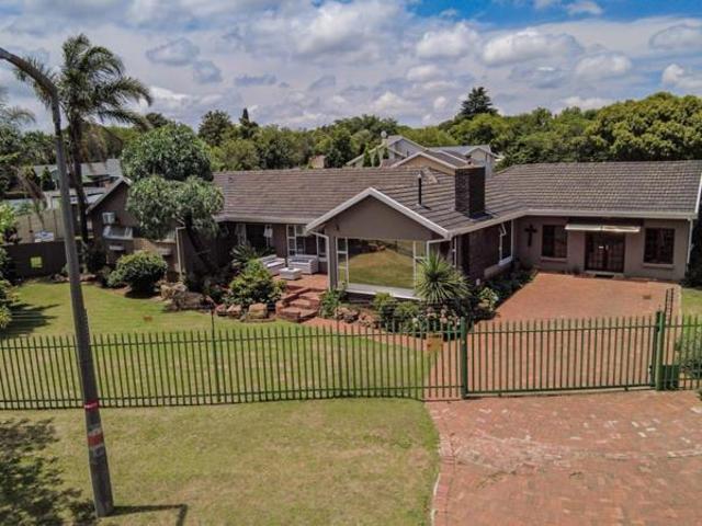 3 Bedroom House in Farrarmere