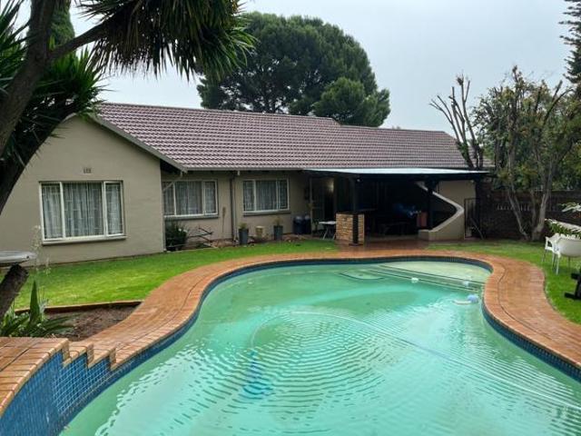 3 Bedroom House in Farrarmere