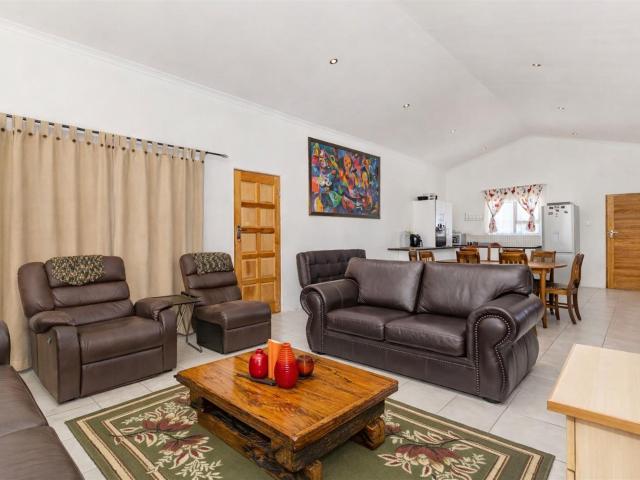 3 Bedroom House in Franskraal