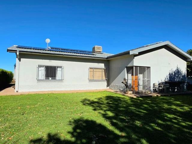 3 Bedroom House in Keimoes