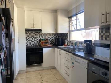 3 Bedroom House in Kirstenhof