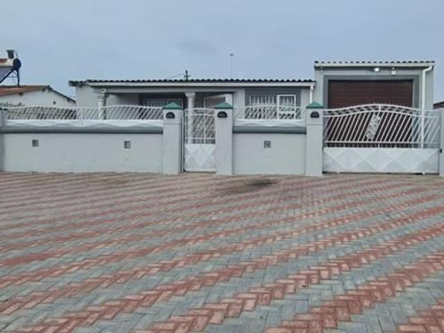 3 Bedroom House in Kwazakhele