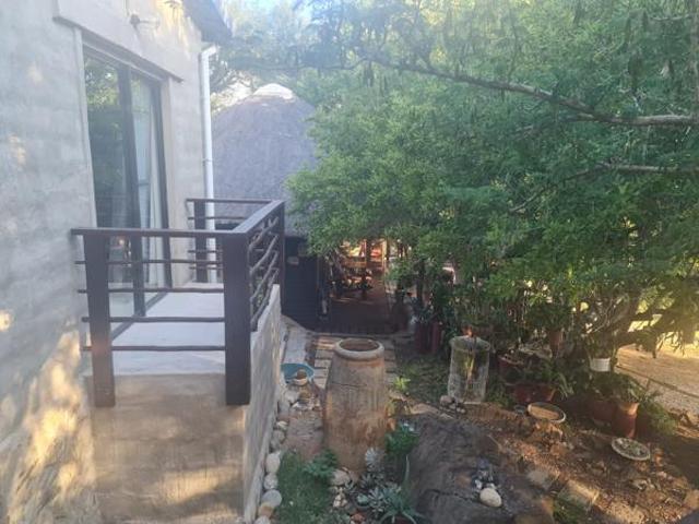 3 Bedroom House in Hoedspruit
