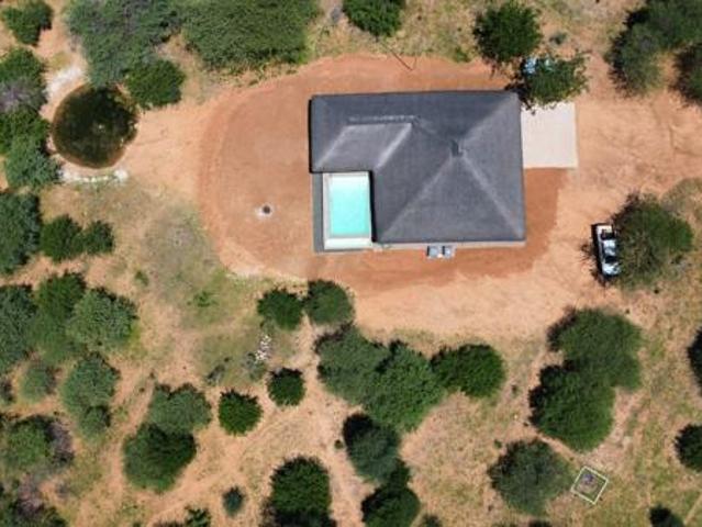 3 Bedroom House in Hoedspruit