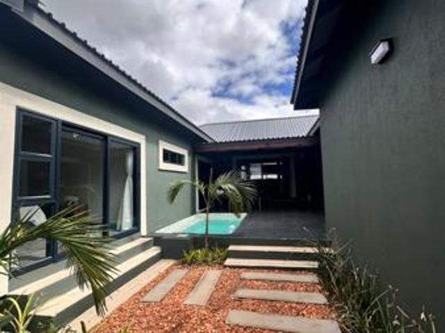 3 Bedroom House in Hoedspruit