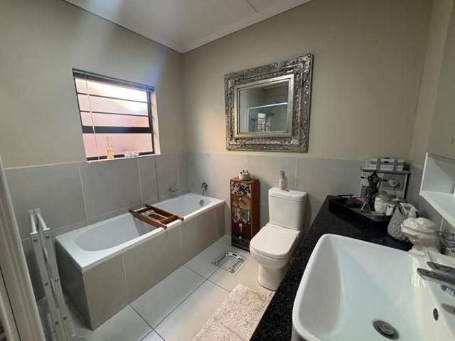 3 Bedroom House in Hadison Park