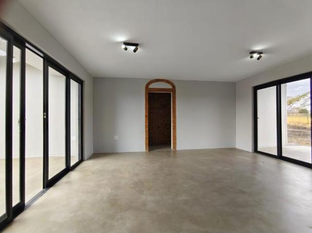 3 Bedroom House in Hartebeesfontien AH