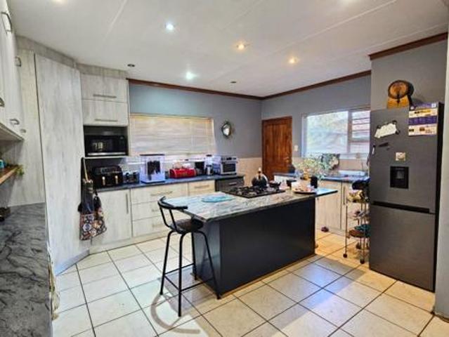 3 Bedroom House in Hillcrest
