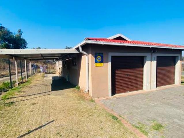 3 Bedroom House in Hyde Park