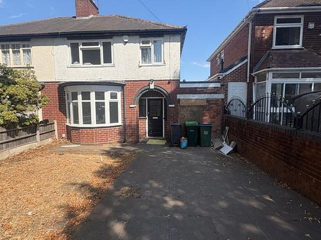 3 bedroom house in Oldbury