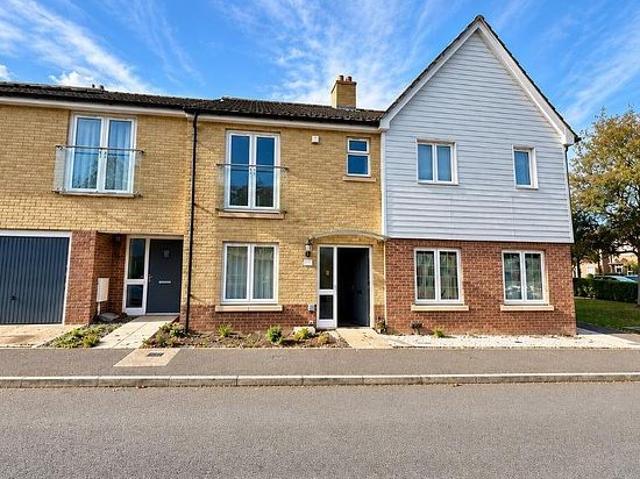 3 bedroom house in Orpington
