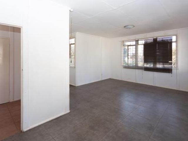 3 Bedroom House in Oviston