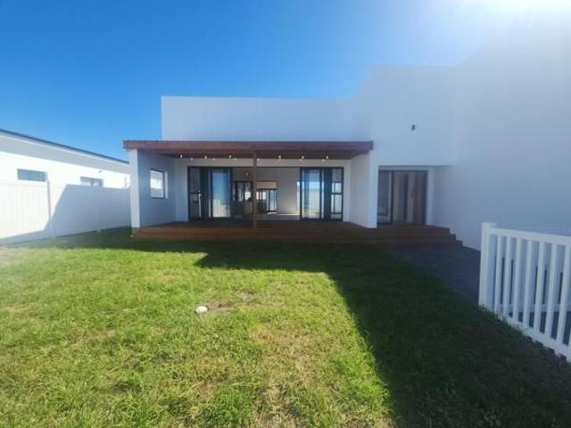 3 Bedroom House in Lovemore Park