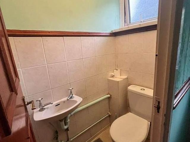 3 bedroom house in London