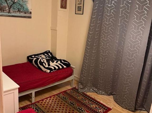 3 bedroom house in London