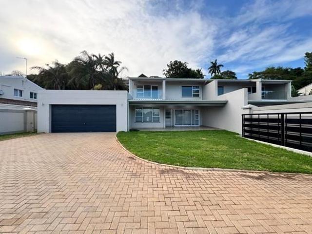 3 Bedroom House in La Lucia