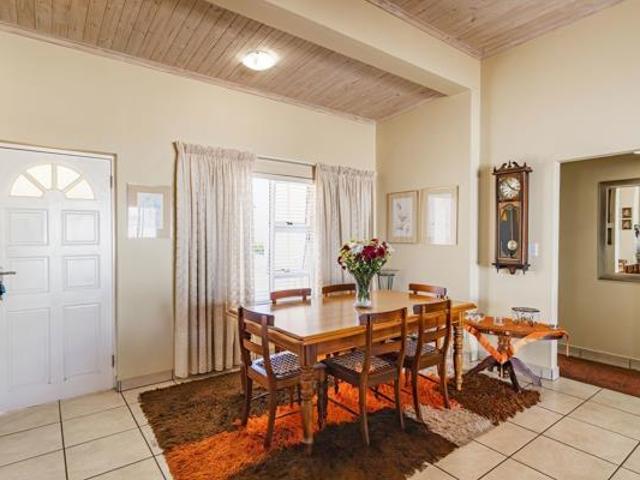 3 Bedroom House in Laguna Sands