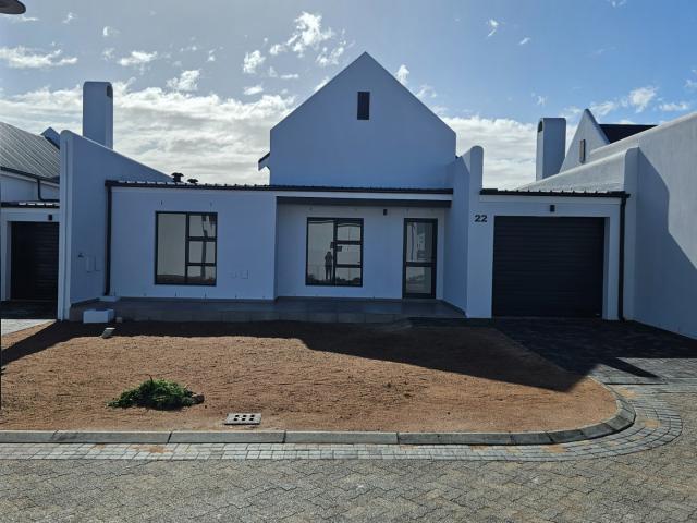 3 Bedroom House in Laguna