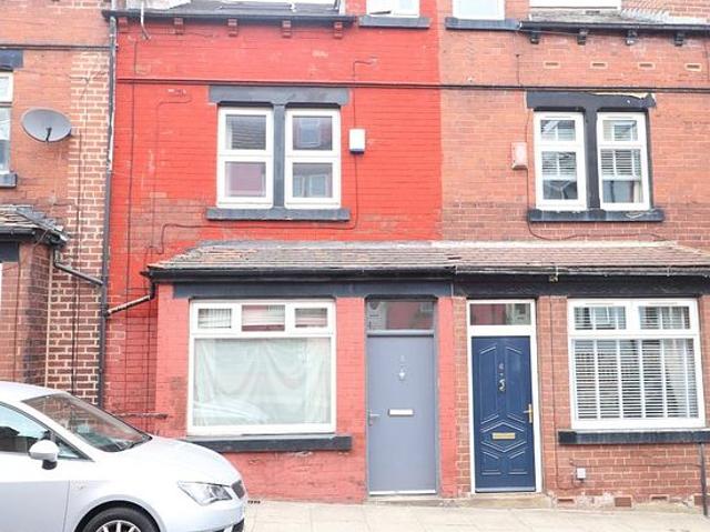 3 bedroom house in Leeds