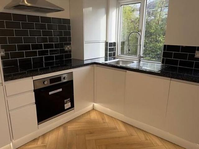 3 bedroom house in Leeds