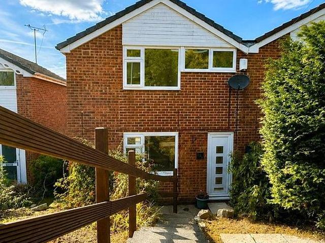 3 bedroom house in Leeds