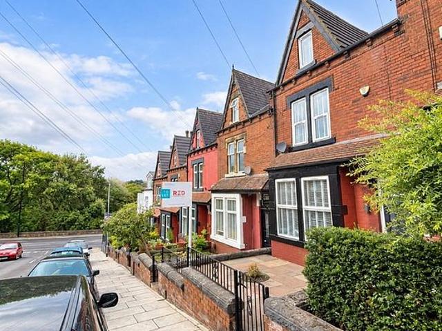 3 bedroom house in Leeds