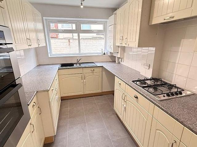 3 bedroom house in Liverpool