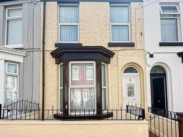 3 bedroom house in Liverpool