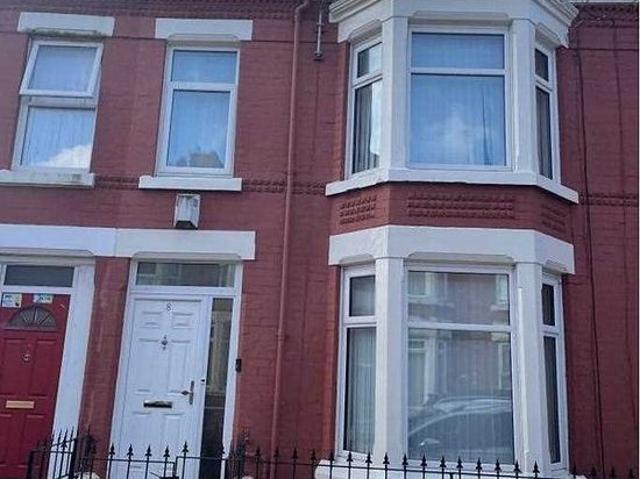 3 bedroom house in Liverpool