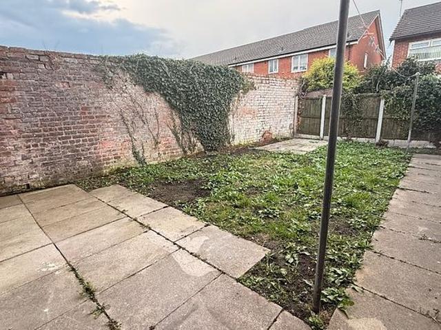 3 bedroom house in Liverpool