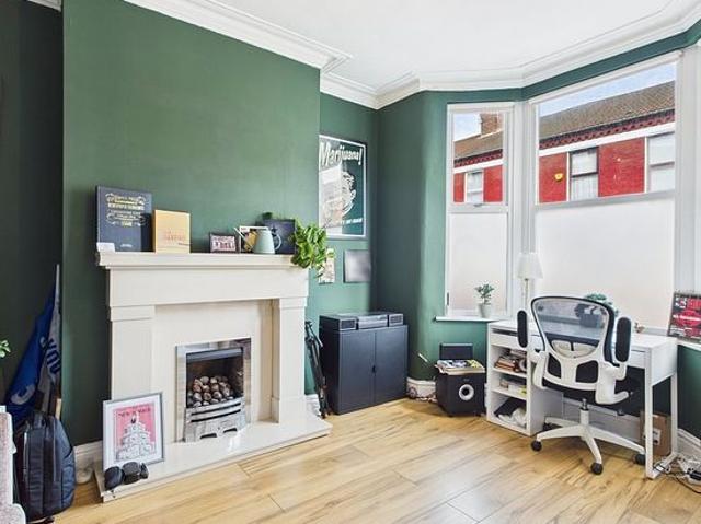 3 bedroom house in Liverpool