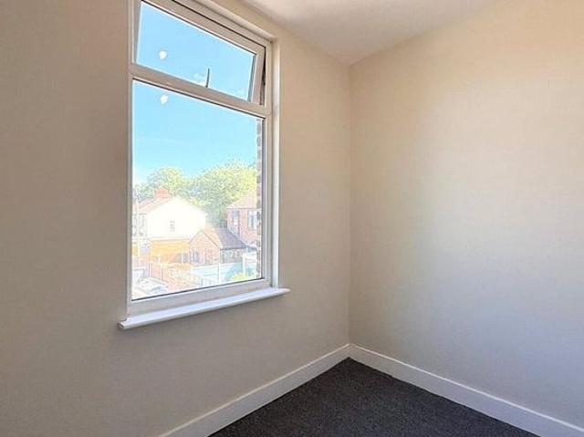 3 bedroom house in Liverpool