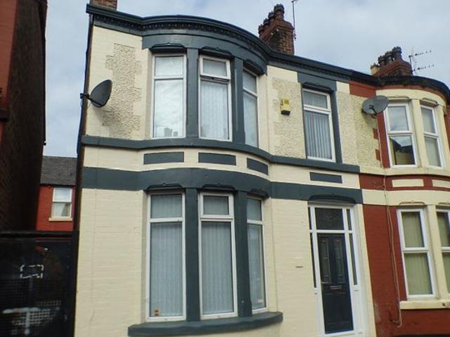 3 bedroom house in Liverpool