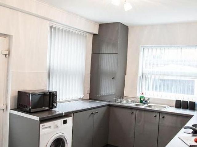 3 bedroom house in Liverpool