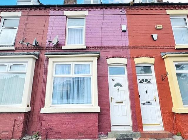 3 bedroom house in Liverpool