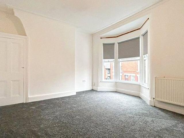 3 bedroom house in Liverpool