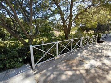 3 Bedroom House in Mnandi AH