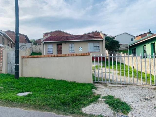 3 Bedroom House in Motherwell