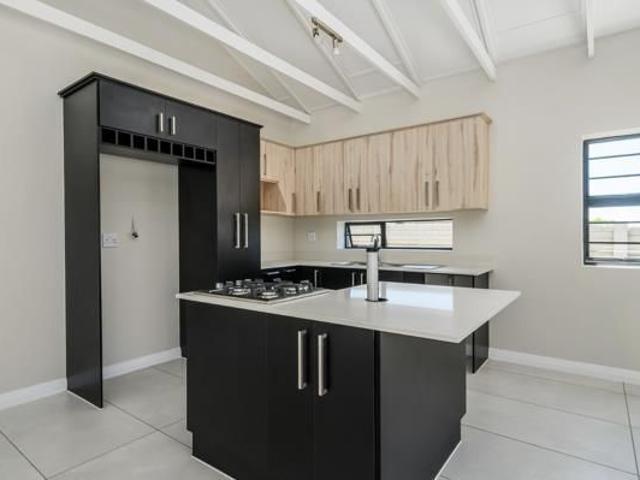 3 Bedroom House in Mount Pleasant