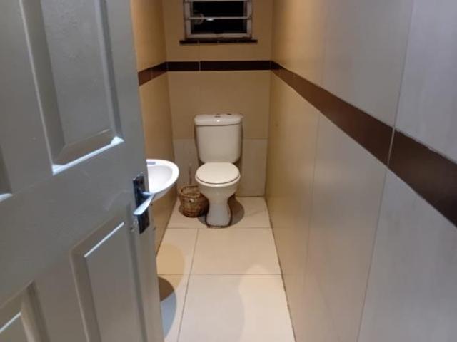 3 Bedroom House in Mount Vernon