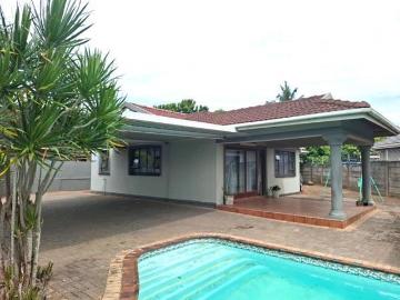 3 Bedroom House in Montclair